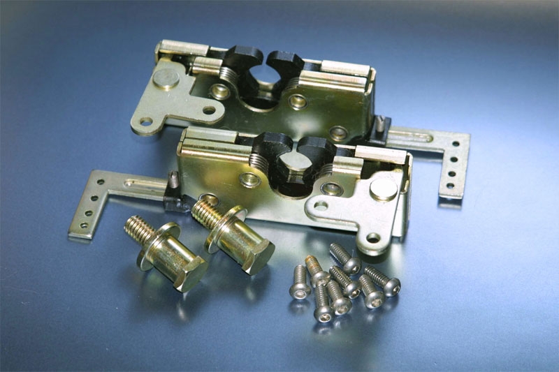 Bear Claw Latch Dual Rotor